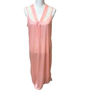NWT Vintage 1960’s Chemise Nightgown - The Bon - Rare - Sweet & Sexy - Deadstock